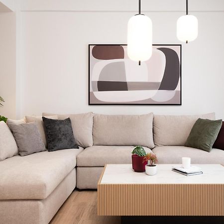 Luxury Apartment Next To The National Museum أثينا المظهر الخارجي الصورة